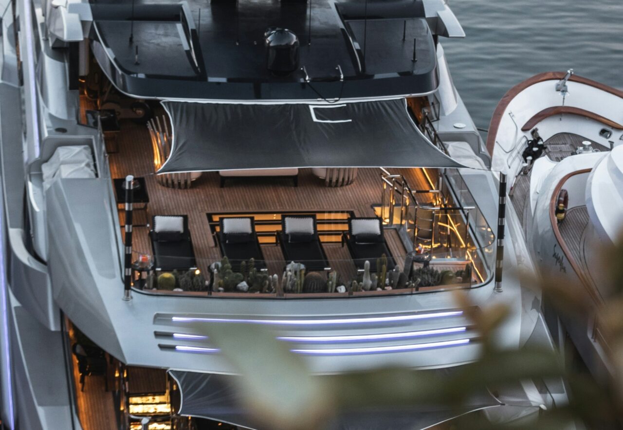 yacht-2 https://bellezalifestyle.com/wp-content/uploads/2025/12/yacht-2-1280x884.jpg